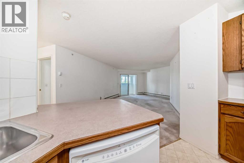 435, 165 Manora Place Ne, Calgary, Alberta  T2A 7X5 - Photo 12 - A2226595