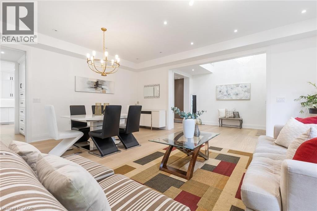 428 Third Line, Oakville, Ontario  L6L 4A5 - Photo 7 - 40763574