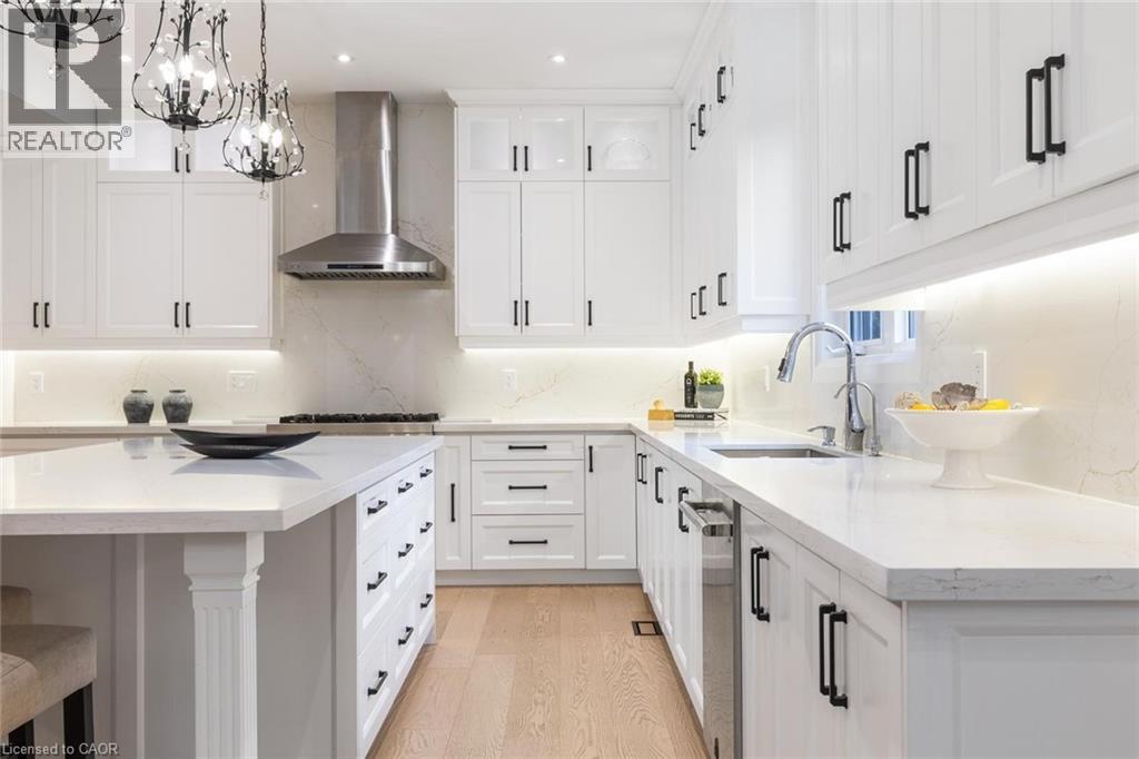 428 Third Line, Oakville, Ontario  L6L 4A5 - Photo 17 - 40763574