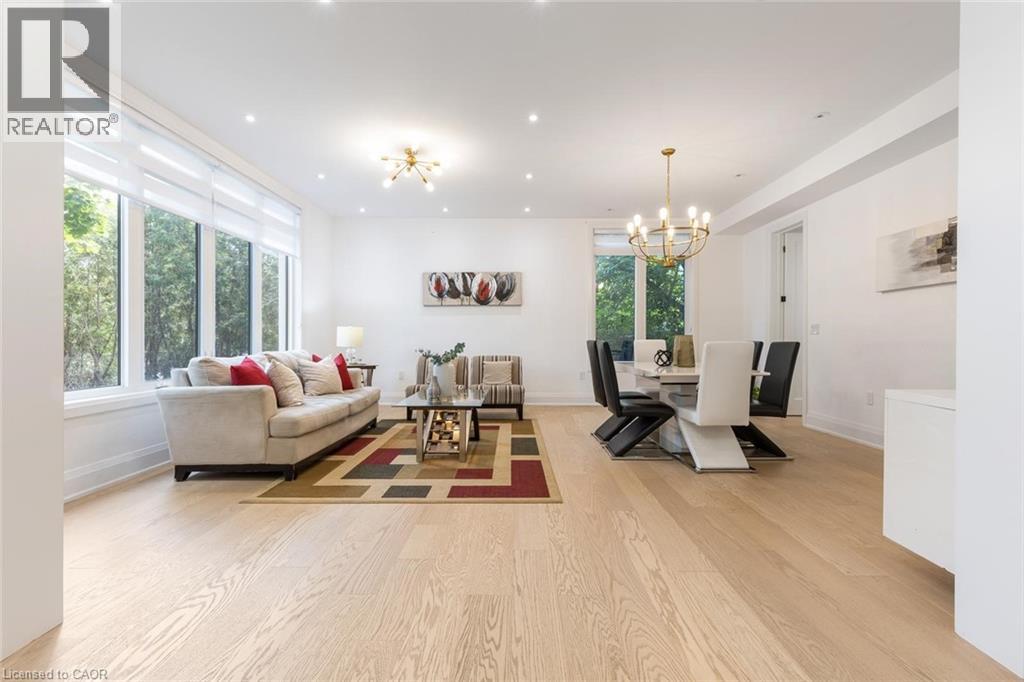 428 Third Line, Oakville, Ontario  L6L 4A5 - Photo 4 - 40763574