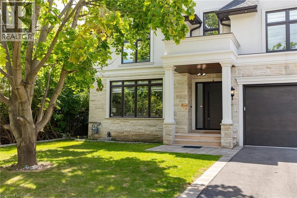 428 Third Line, Oakville, Ontario  L6L 4A5 - Photo 2 - 40763574