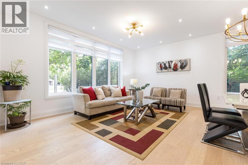 428 Third Line, Oakville, Ontario  L6L 4A5 - Photo 5 - 40763574