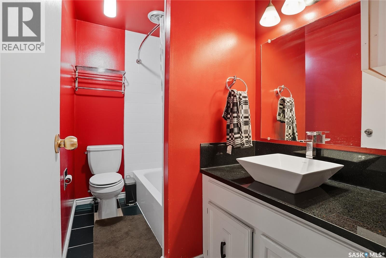 304 423 4th Avenue N, Saskatoon, Saskatchewan  S7K 2M4 - Photo 22 - SK019974