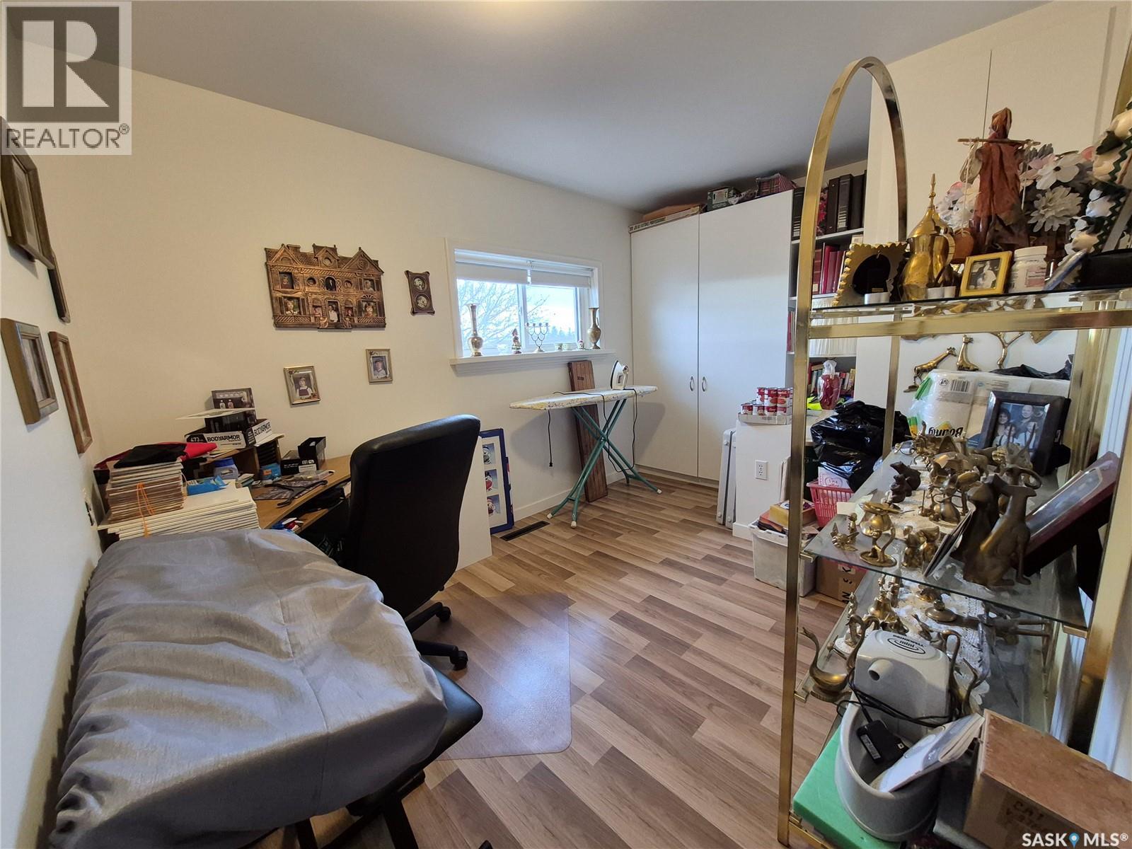 500 2nd Avenue E, Kyle, Saskatchewan  S0L 1T0 - Photo 17 - SK022179