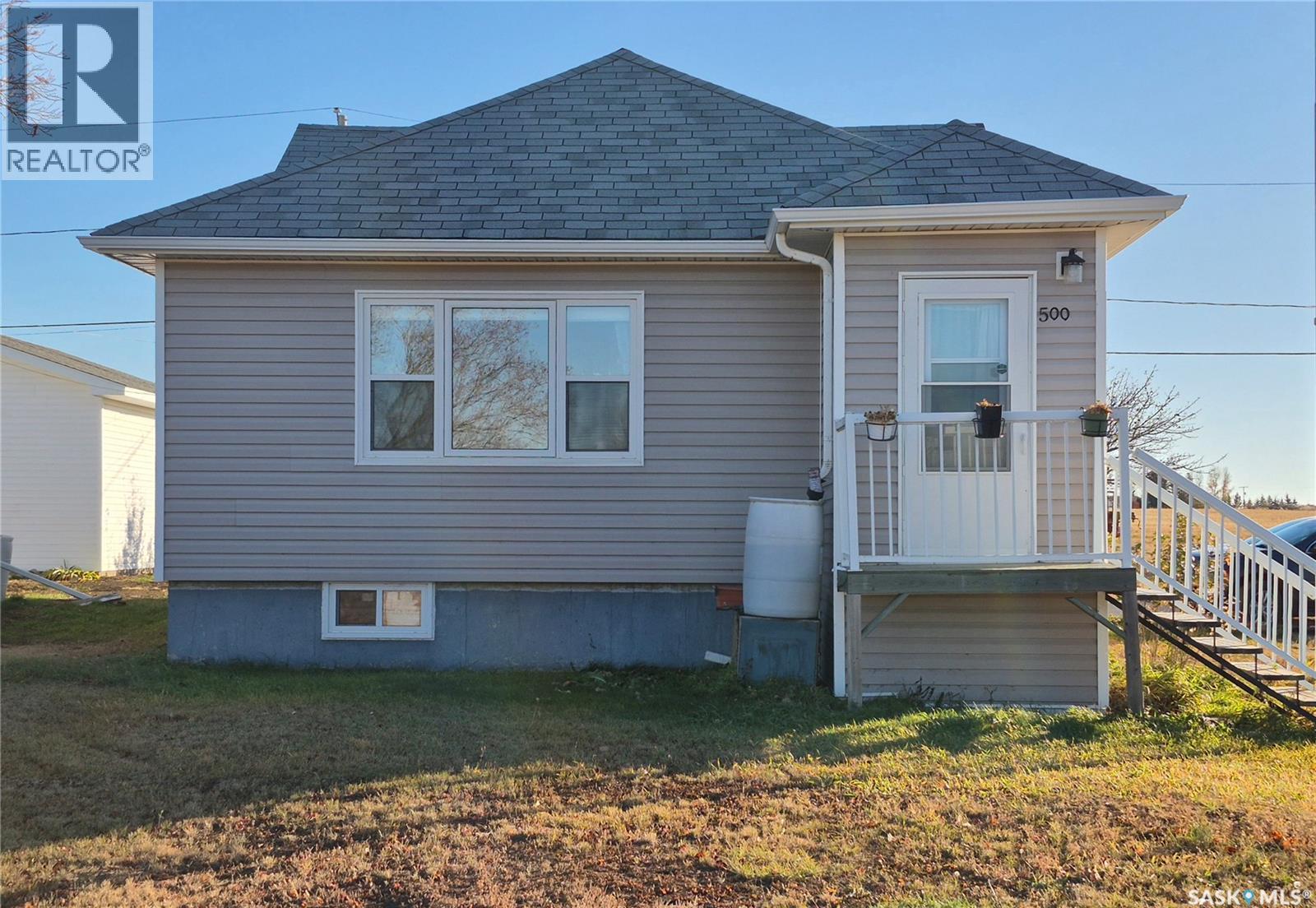 500 2nd Avenue E, Kyle, Saskatchewan  S0L 1T0 - Photo 2 - SK022179