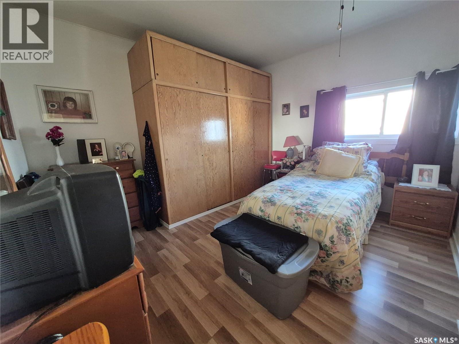 500 2nd Avenue E, Kyle, Saskatchewan  S0L 1T0 - Photo 13 - SK022179