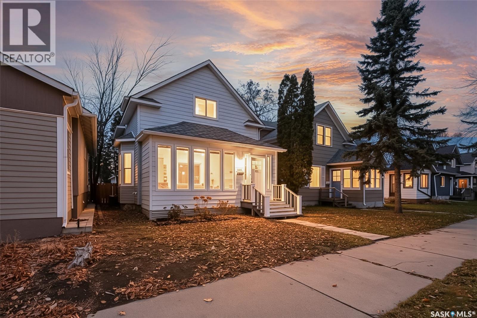 878 4th AVENUE NE, moose jaw, Saskatchewan