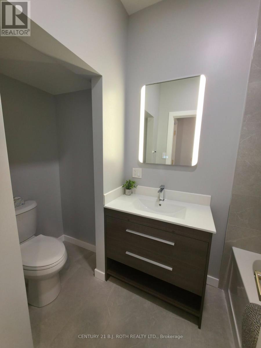 1 - 82 Albert Street N, Orillia, Ontario  L3V 5K5 - Photo 6 - S12529630