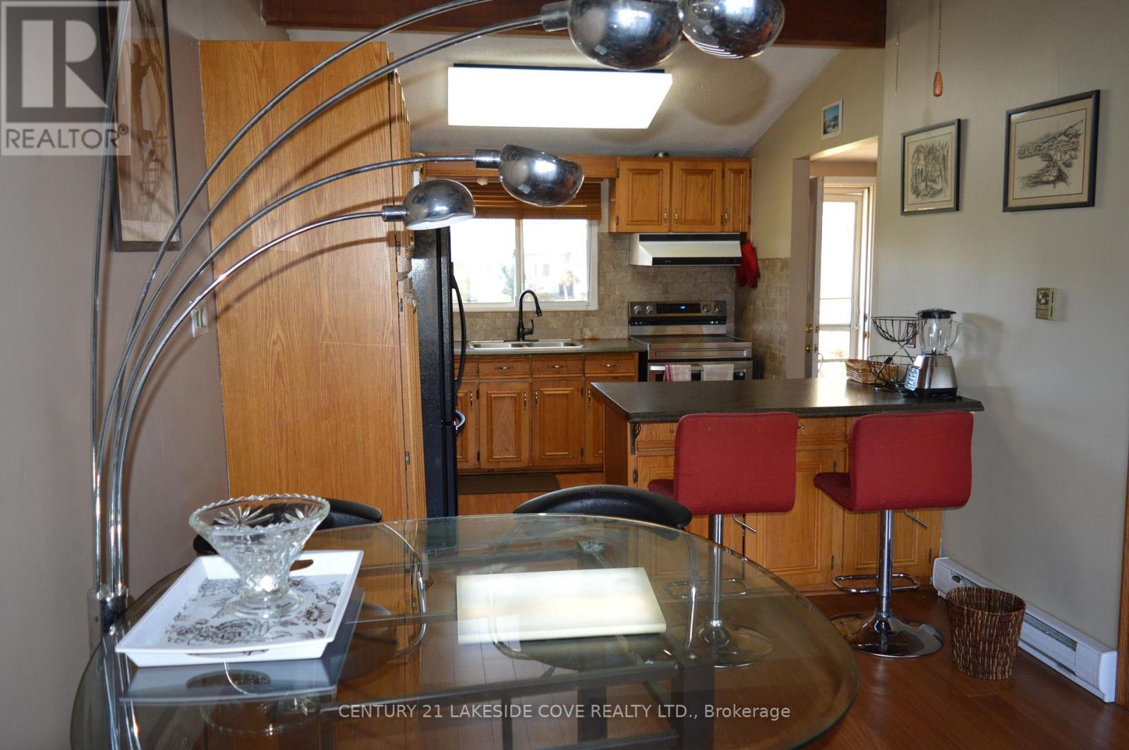 21 Turtle Path, Ramara, Ontario  L0K 1B0 - Photo 10 - S12529656