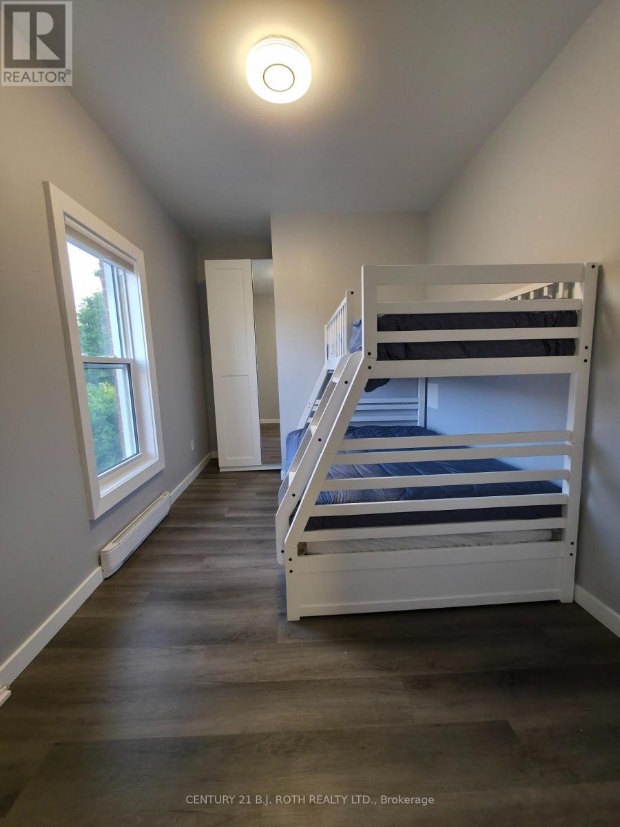 2 - 82 Albert Street N, Orillia, Ontario  L3V 5K5 - Photo 5 - S12529694