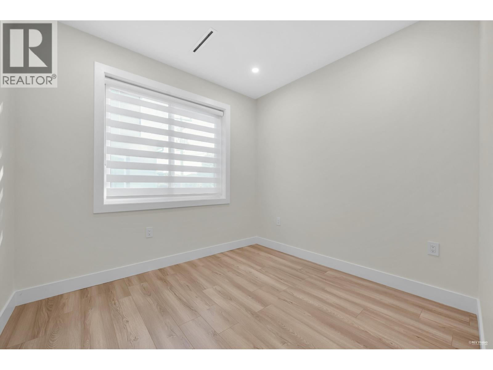 1 2703 East 3rd Avenue, Vancouver, British Columbia  V5M 1H3 - Photo 6 - R3051317