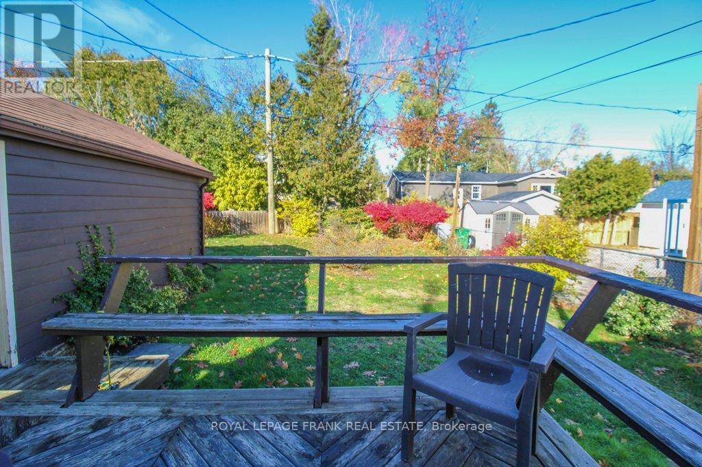 512 Glengarry Avenue, Peterborough, Ontario  K9H 4Y4 - Photo 10 - X12529792