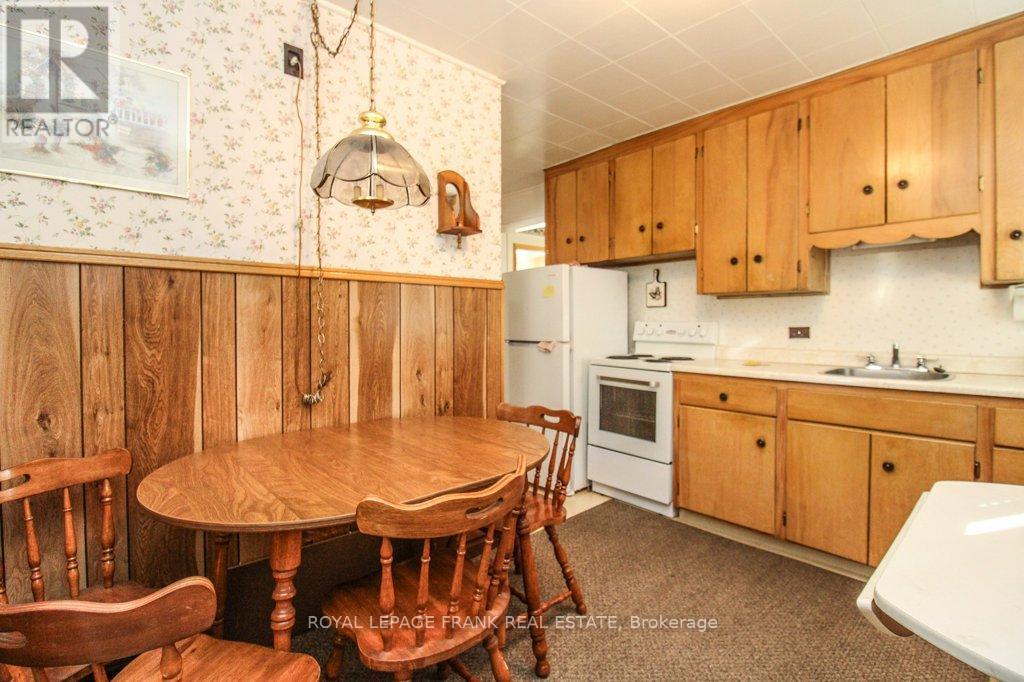 512 Glengarry Avenue, Peterborough, Ontario  K9H 4Y4 - Photo 17 - X12529792