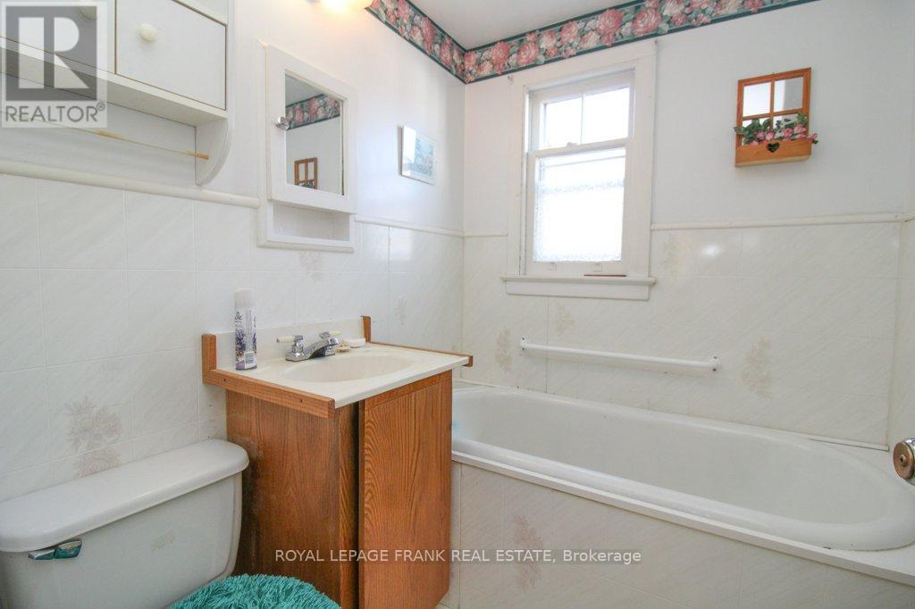 512 Glengarry Avenue, Peterborough, Ontario  K9H 4Y4 - Photo 21 - X12529792