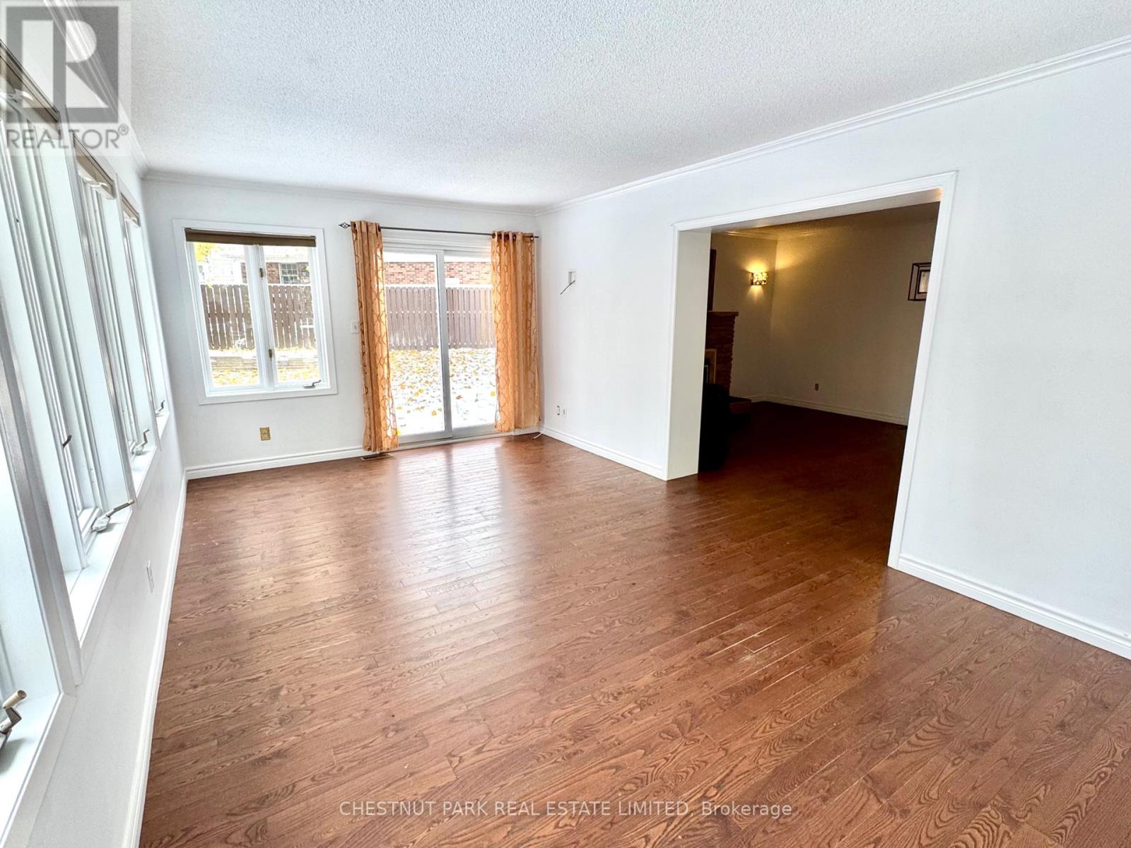 18 Hope Crescent, Belleville, Ontario K8P 4S2 - Photo 13 - X12529796