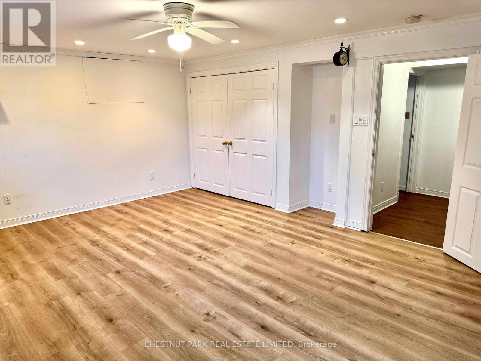 18 Hope Crescent, Belleville, Ontario K8P 4S2 - Photo 28 - X12529796