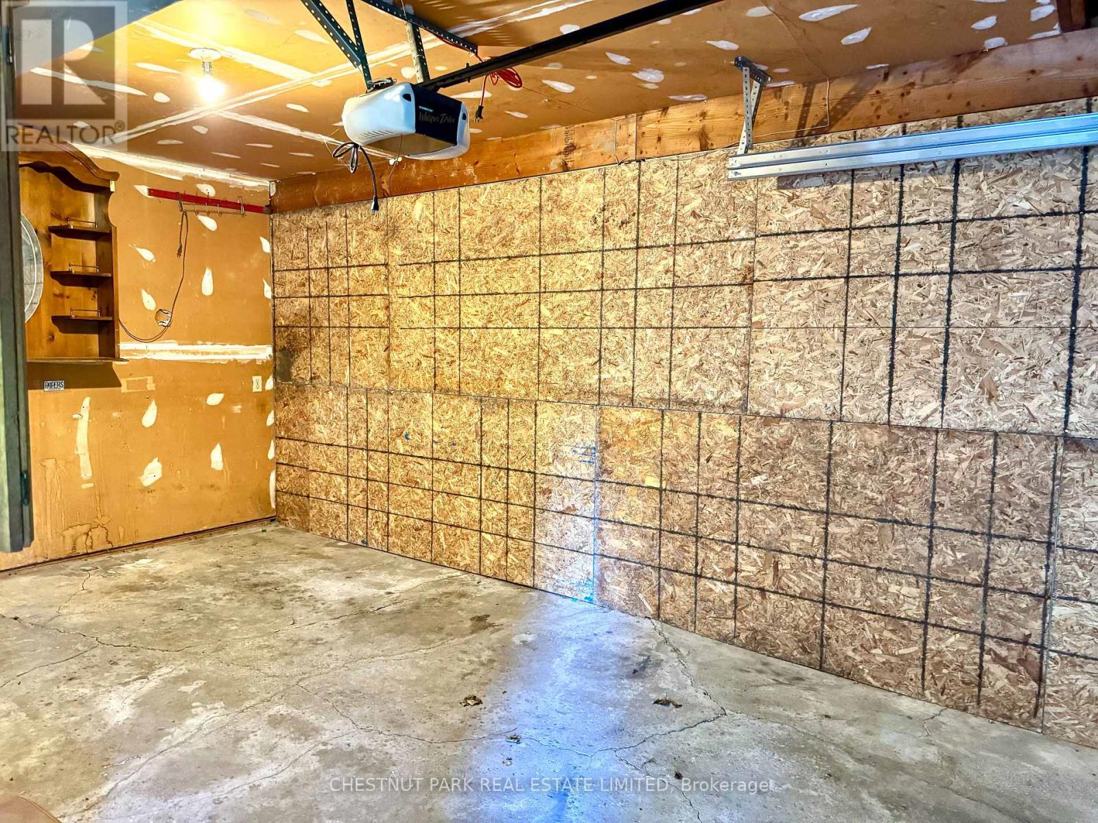 18 Hope Crescent, Belleville, Ontario K8P 4S2 - Photo 34 - X12529796