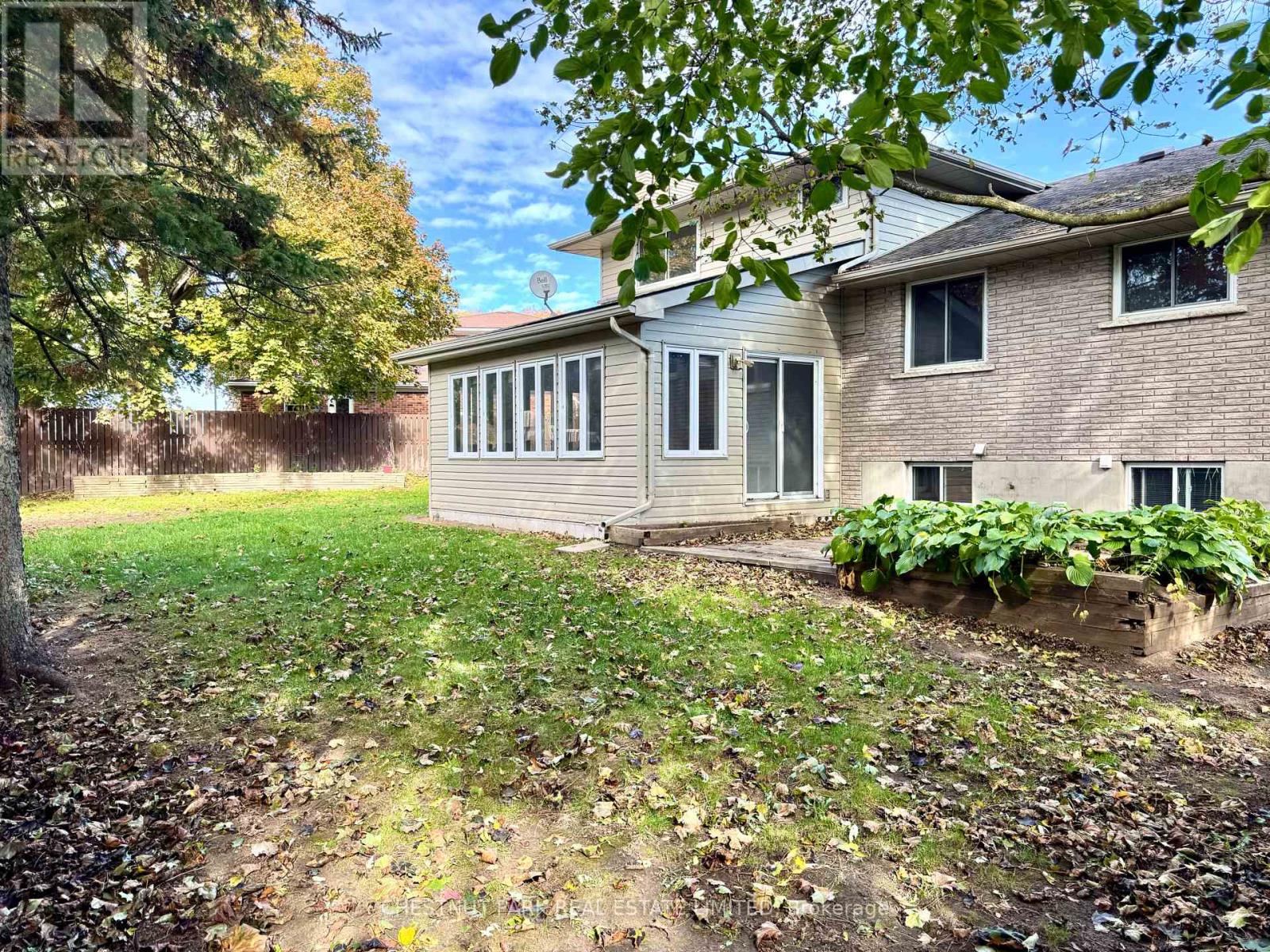 18 Hope Crescent, Belleville, Ontario K8P 4S2 - Photo 38 - X12529796