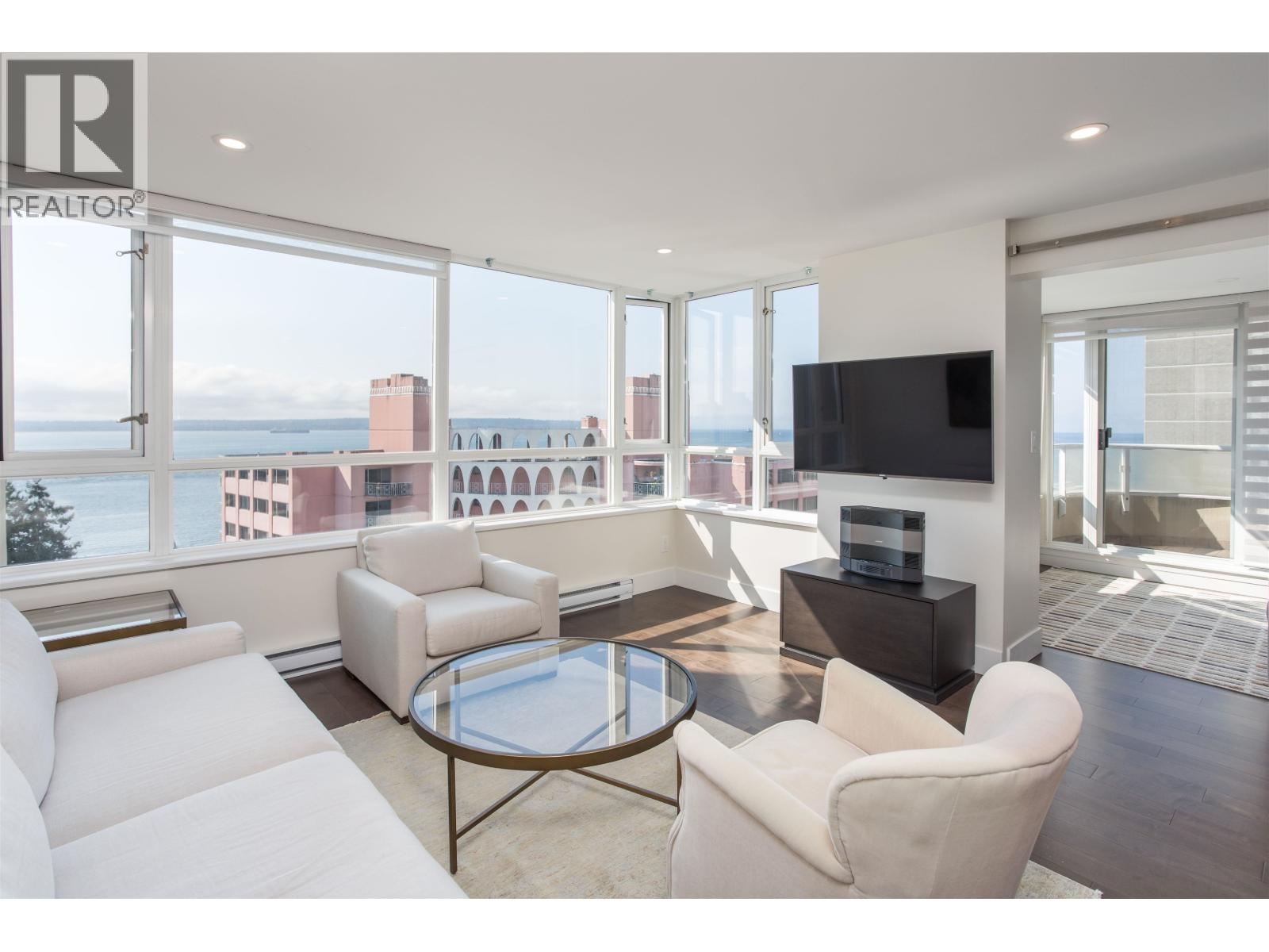 1302 2203 Bellevue Avenue, West Vancouver, British Columbia  V7V 4V7 - Photo 4 - R3058142