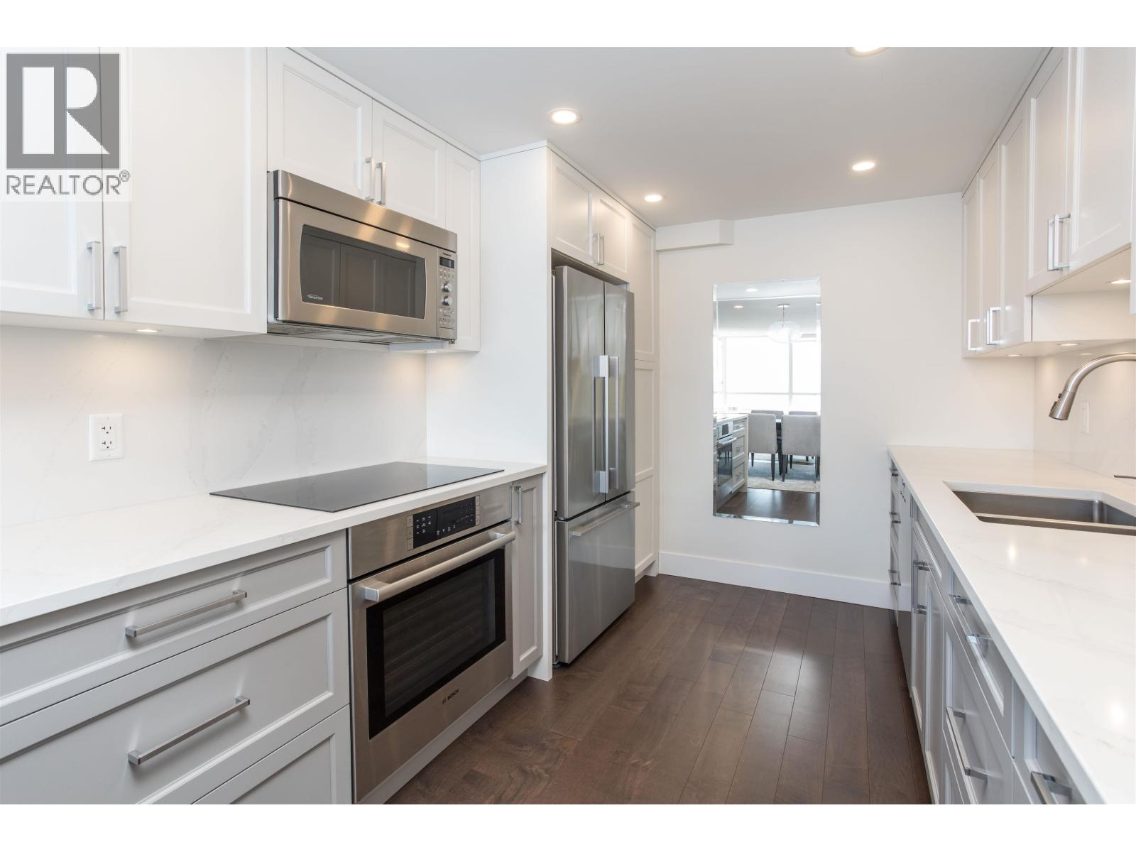 1302 2203 Bellevue Avenue, West Vancouver, British Columbia  V7V 4V7 - Photo 15 - R3058142