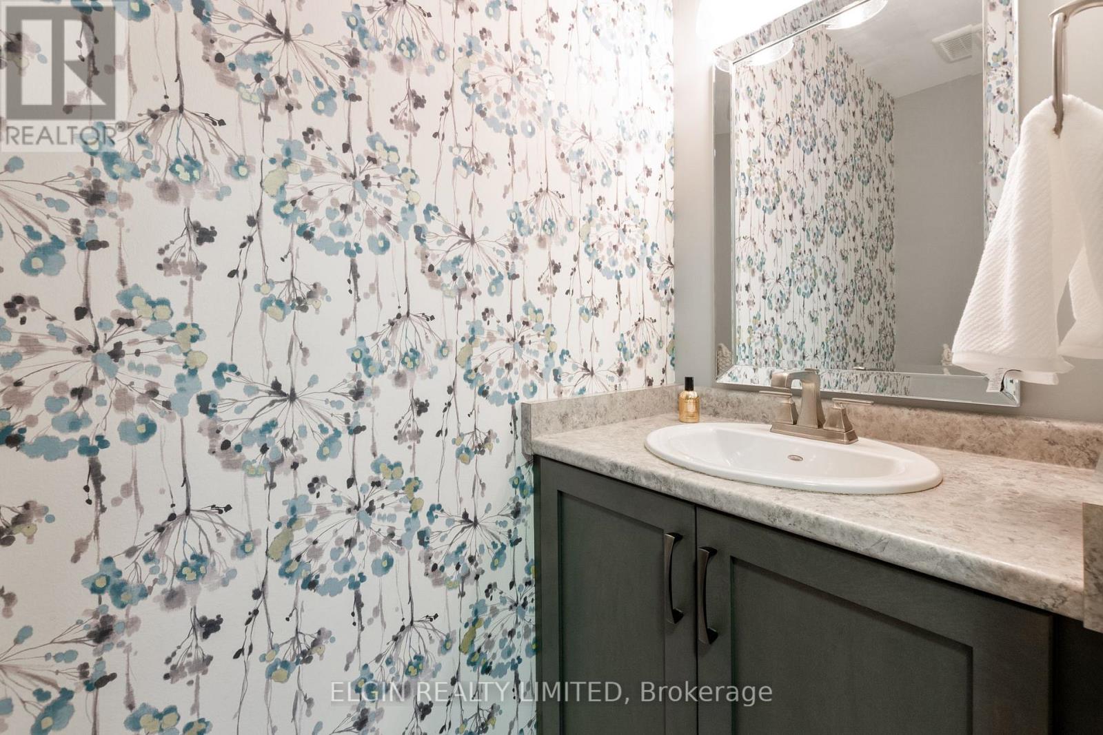 3 Deerfield Court, St. Thomas, Ontario  N5P 0A9 - Photo 15 - X12529750