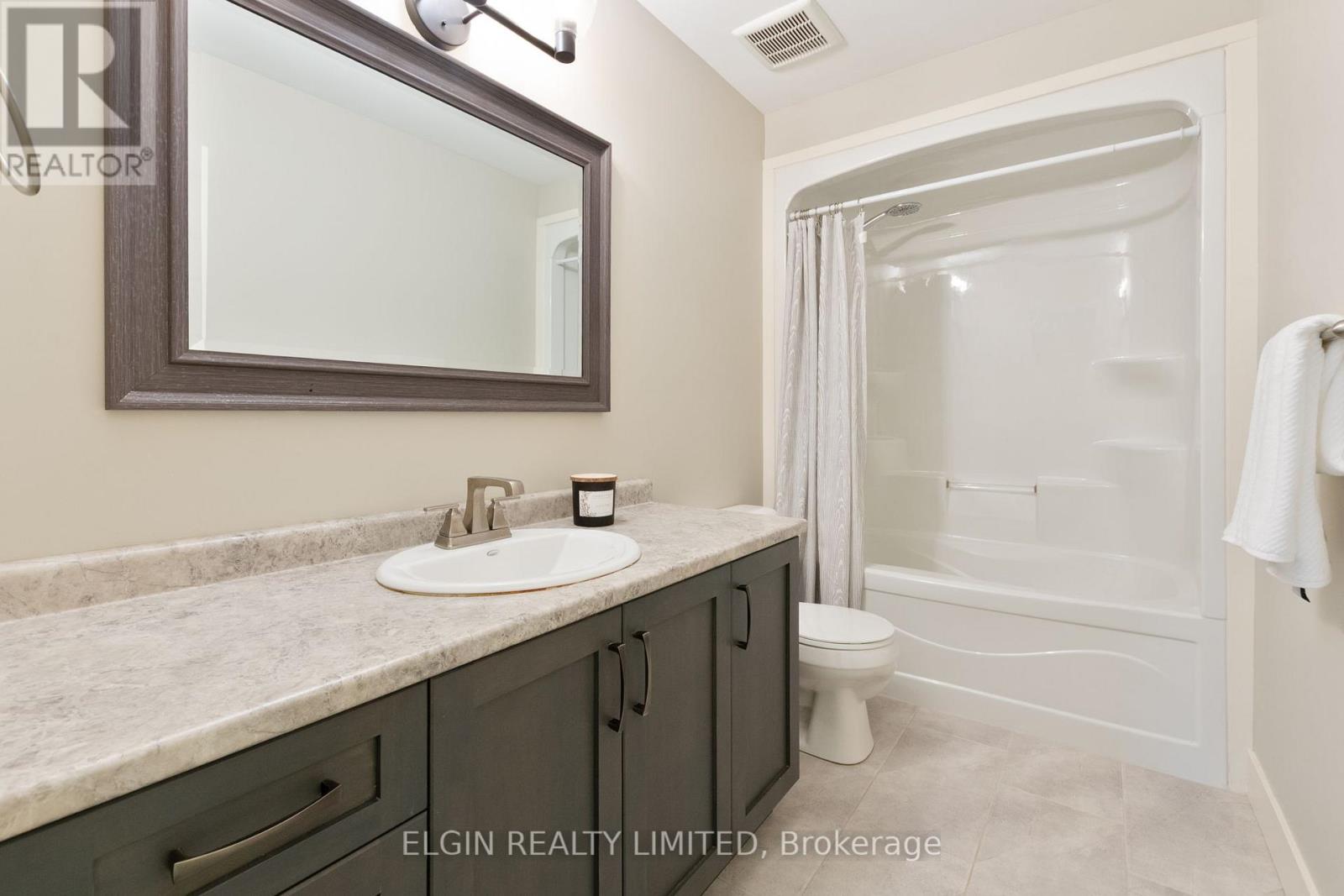 3 Deerfield Court, St. Thomas, Ontario  N5P 0A9 - Photo 24 - X12529750