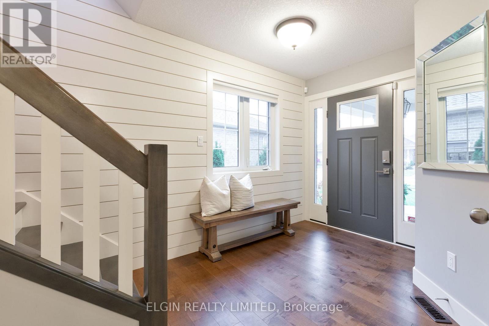 3 Deerfield Court, St. Thomas, Ontario  N5P 0A9 - Photo 5 - X12529750