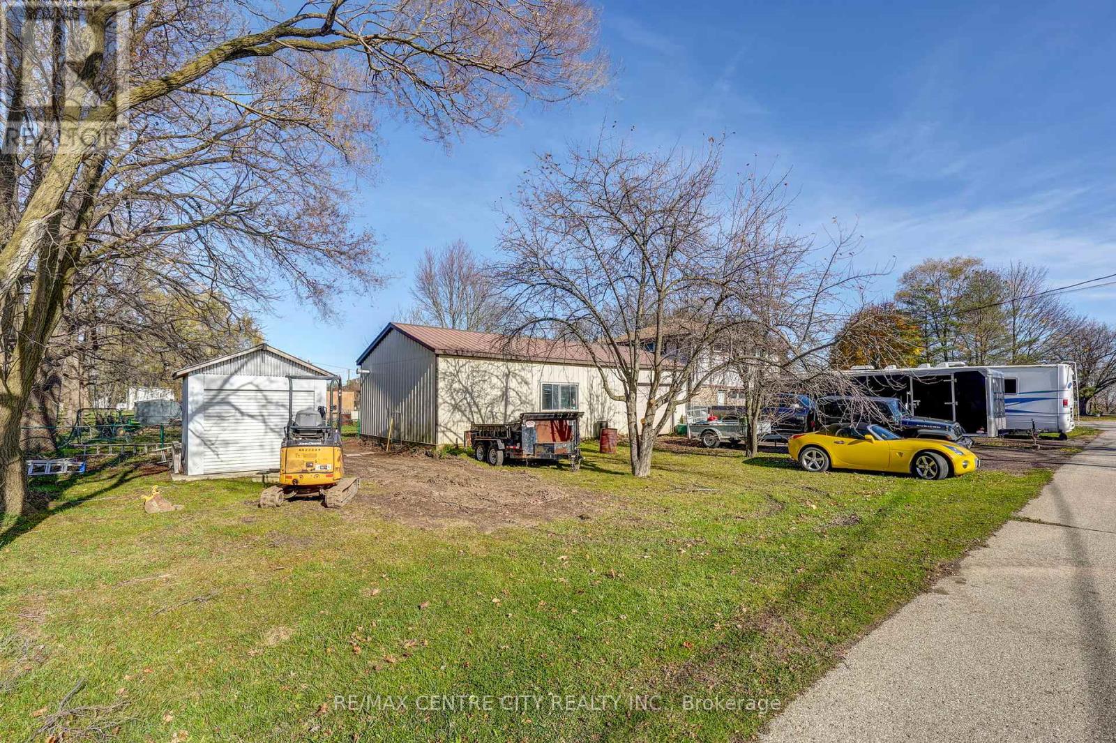 11709 Tracey Street, Malahide, Ontario  N0L 2J0 - Photo 8 - X12529782