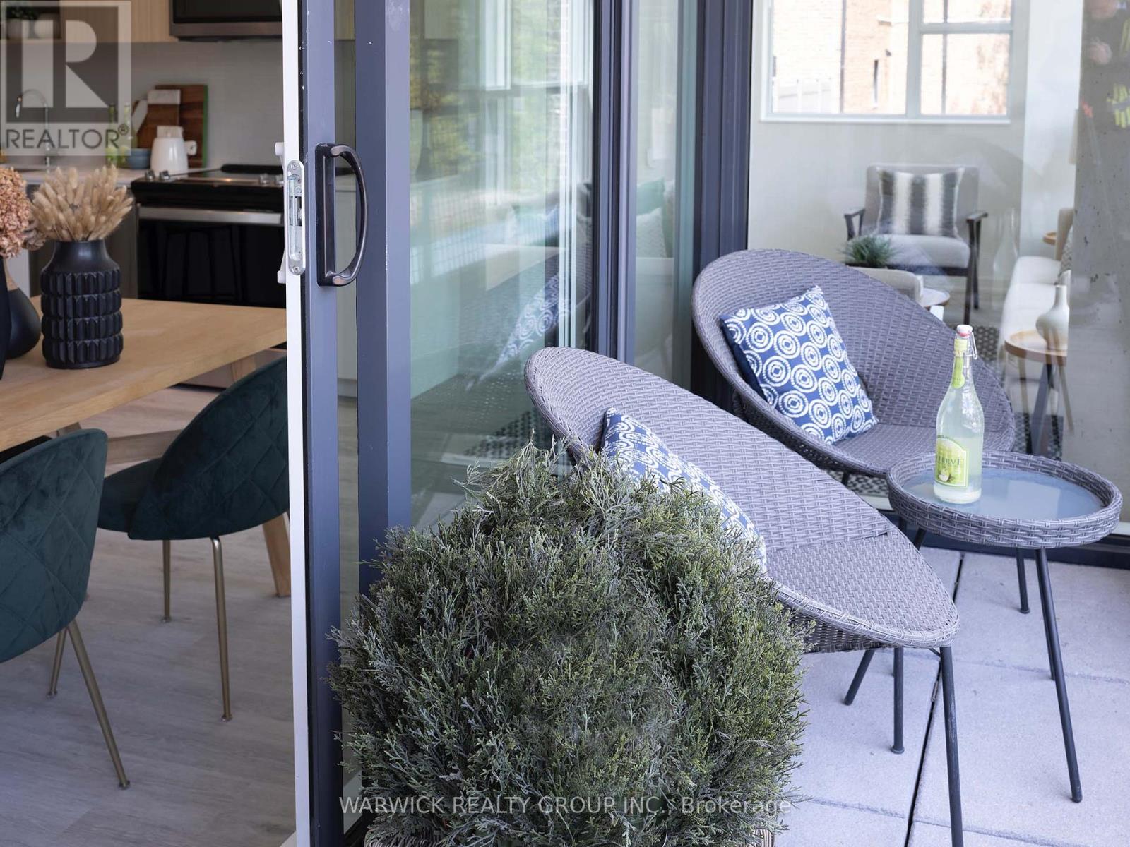 229 - 4365 Bloor Street W, Toronto, Ontario  M9C 1R3 - Photo 38 - W12529532