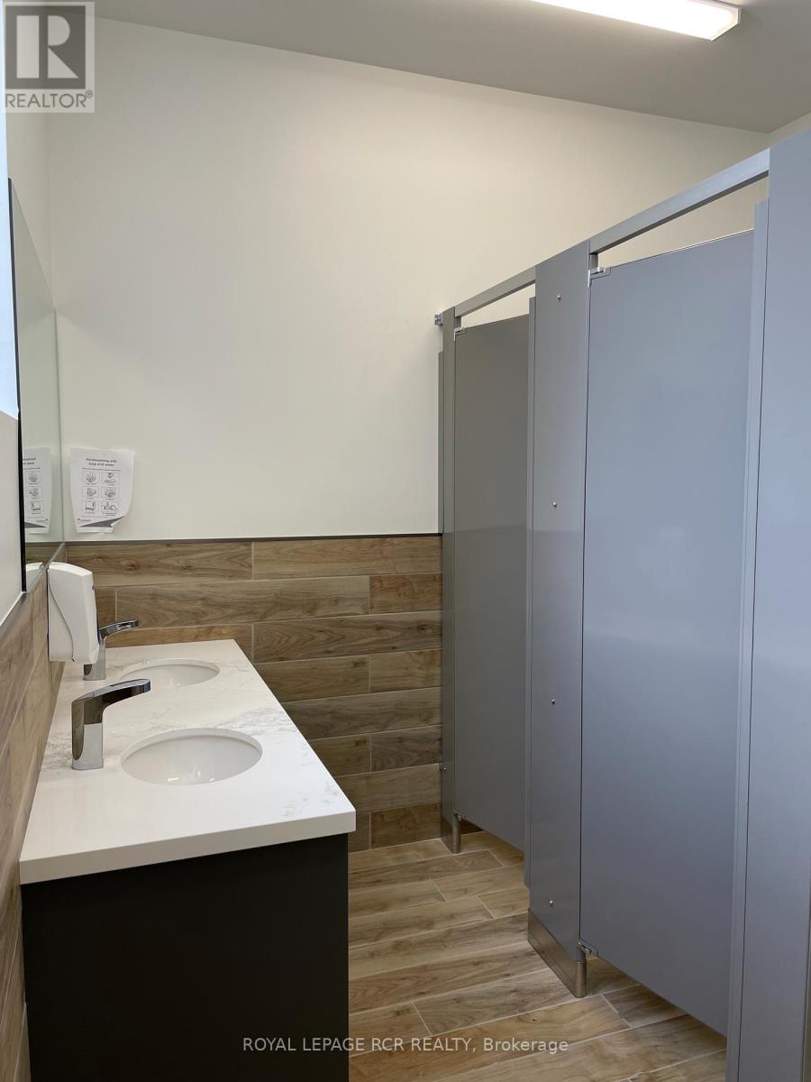 Office #4 - 71 Fifth Avenue, Orangeville, Ontario  L9W 1G3 - Photo 10 - W12529534