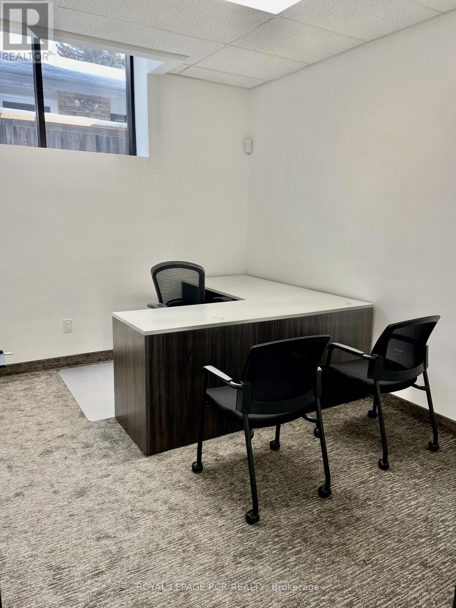 Office #4 - 71 Fifth Avenue, Orangeville, Ontario  L9W 1G3 - Photo 7 - W12529534