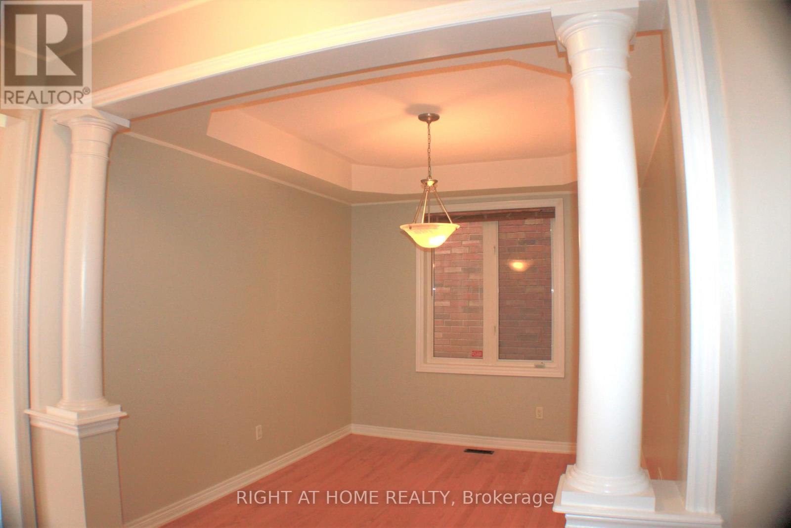 A - 10 Vanderbrink Drive, Brampton, Ontario  L6R 0E5 - Photo 10 - W12529558