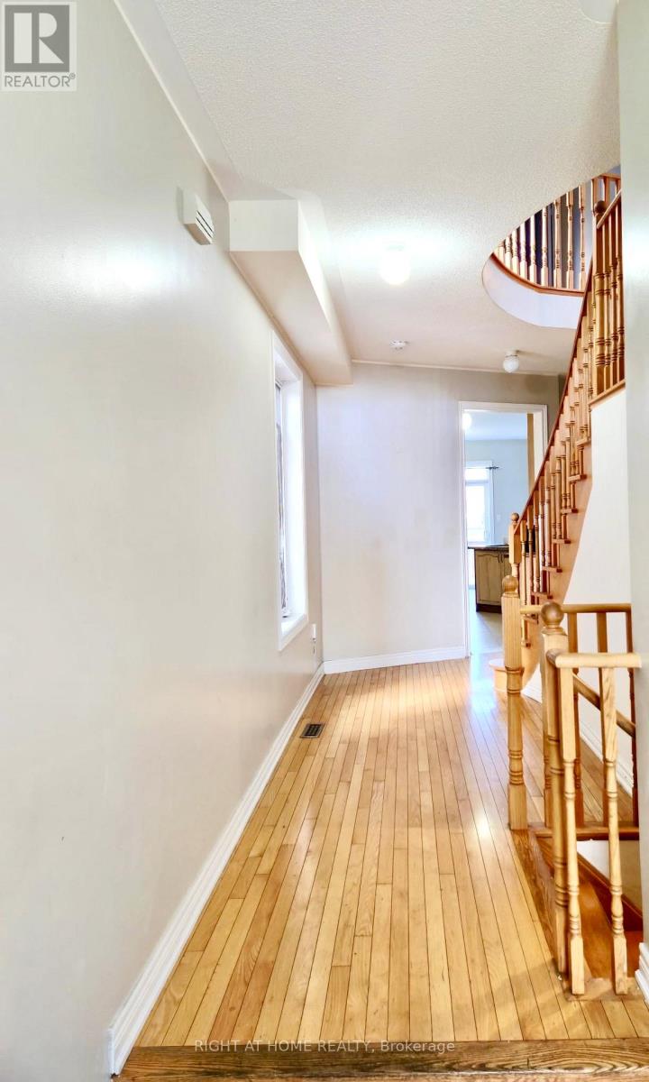 A - 10 Vanderbrink Drive, Brampton, Ontario  L6R 0E5 - Photo 3 - W12529558