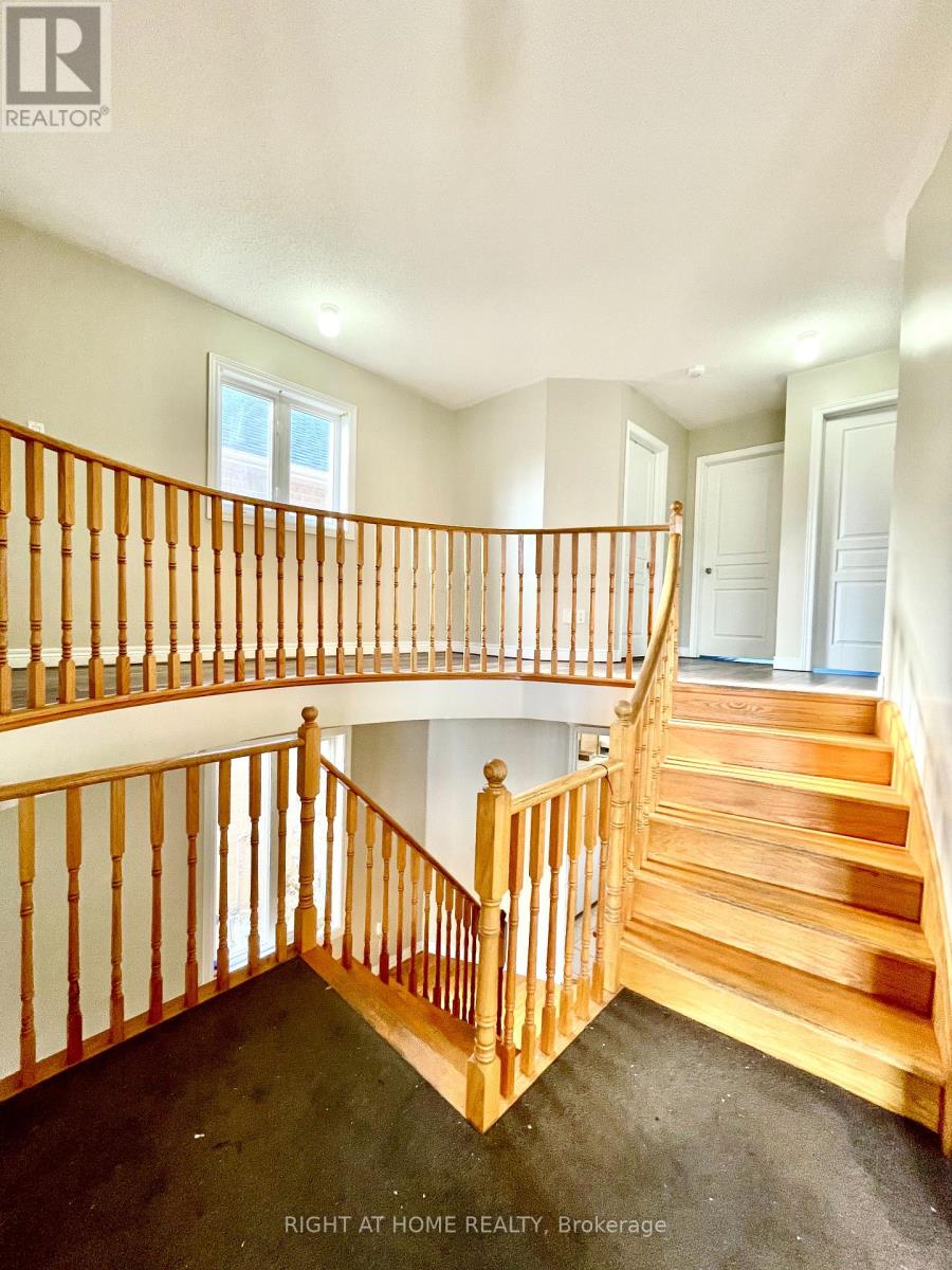 A - 10 Vanderbrink Drive, Brampton, Ontario  L6R 0E5 - Photo 31 - W12529558