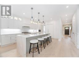 17 EDMONTON STREET, Brampton, Ontario