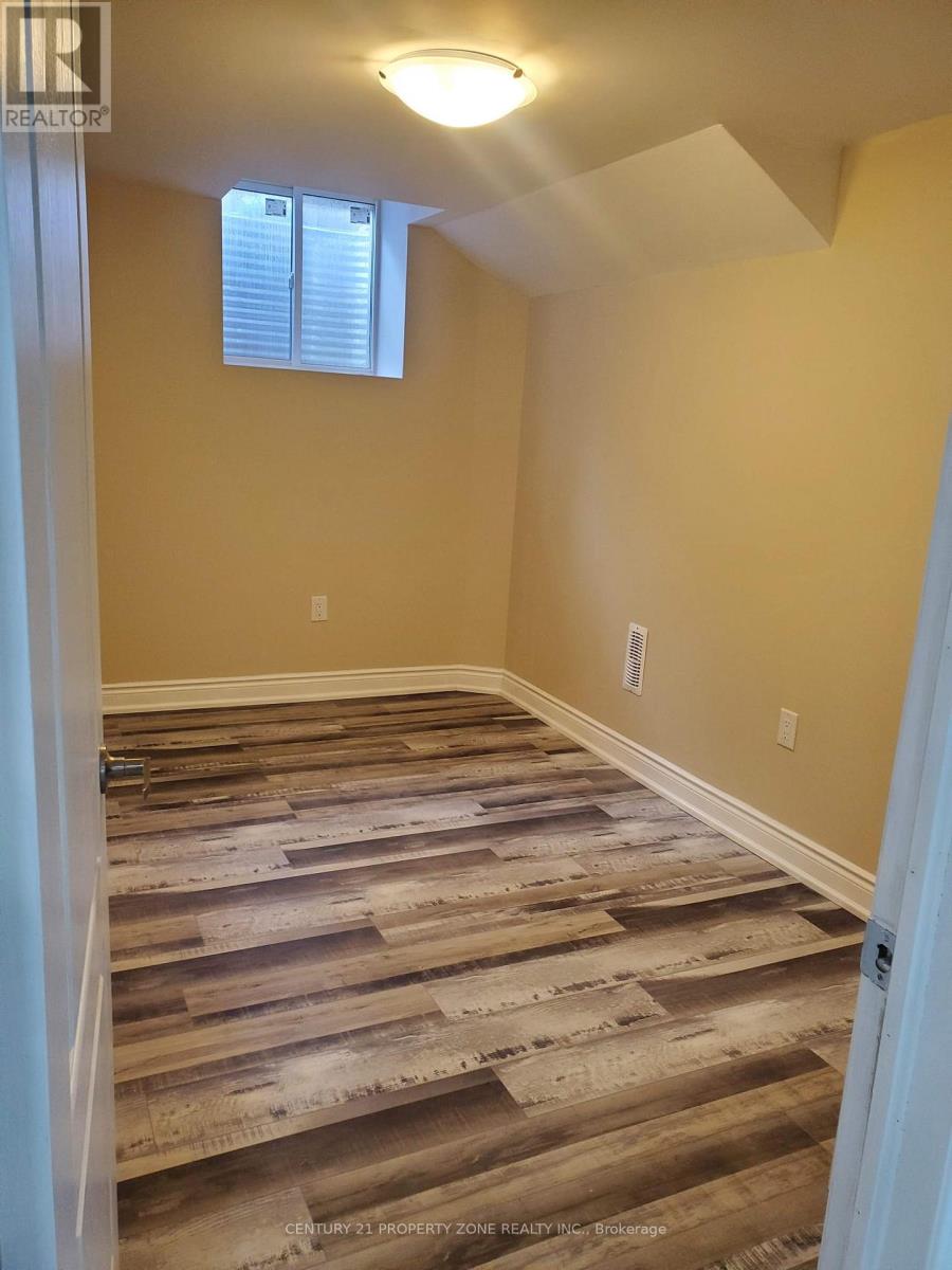 1512 Leger Way, Milton, Ontario  L9E 1H5 - Photo 13 - W12529614