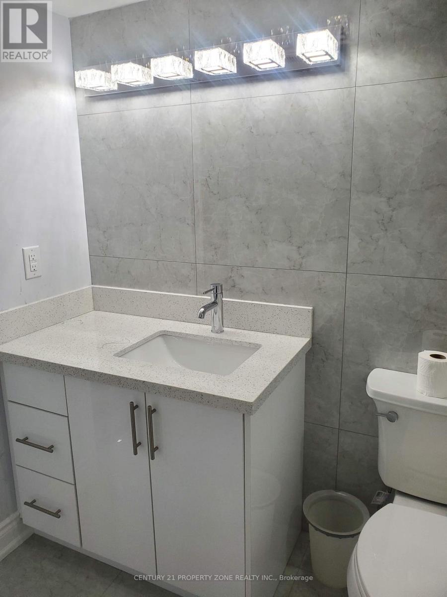 1512 Leger Way, Milton, Ontario  L9E 1H5 - Photo 4 - W12529614