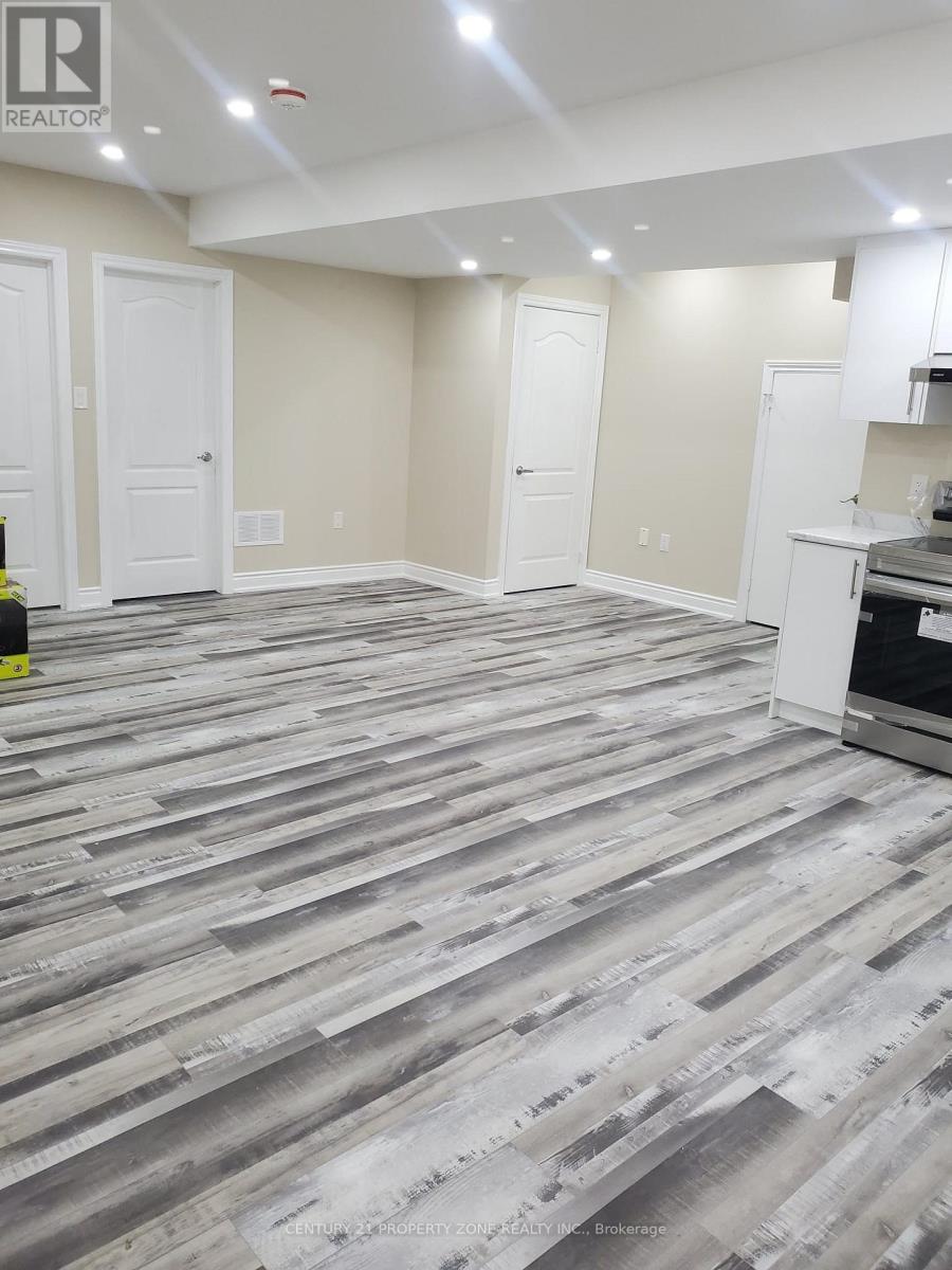 1512 Leger Way, Milton, Ontario  L9E 1H5 - Photo 6 - W12529614