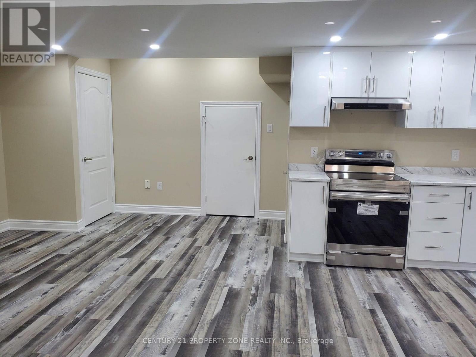 1512 Leger Way, Milton, Ontario  L9E 1H5 - Photo 8 - W12529614