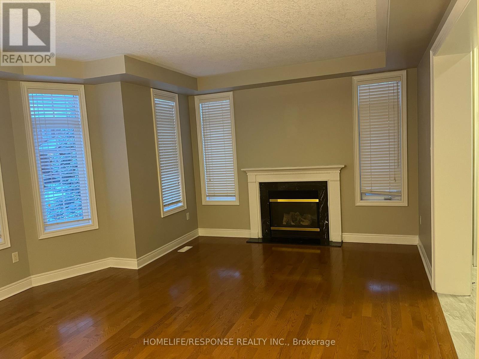 Upper Level - 2 Mcnutt Street, Brampton, Ontario  L6Y 5L3 - Photo 10 - W12529622