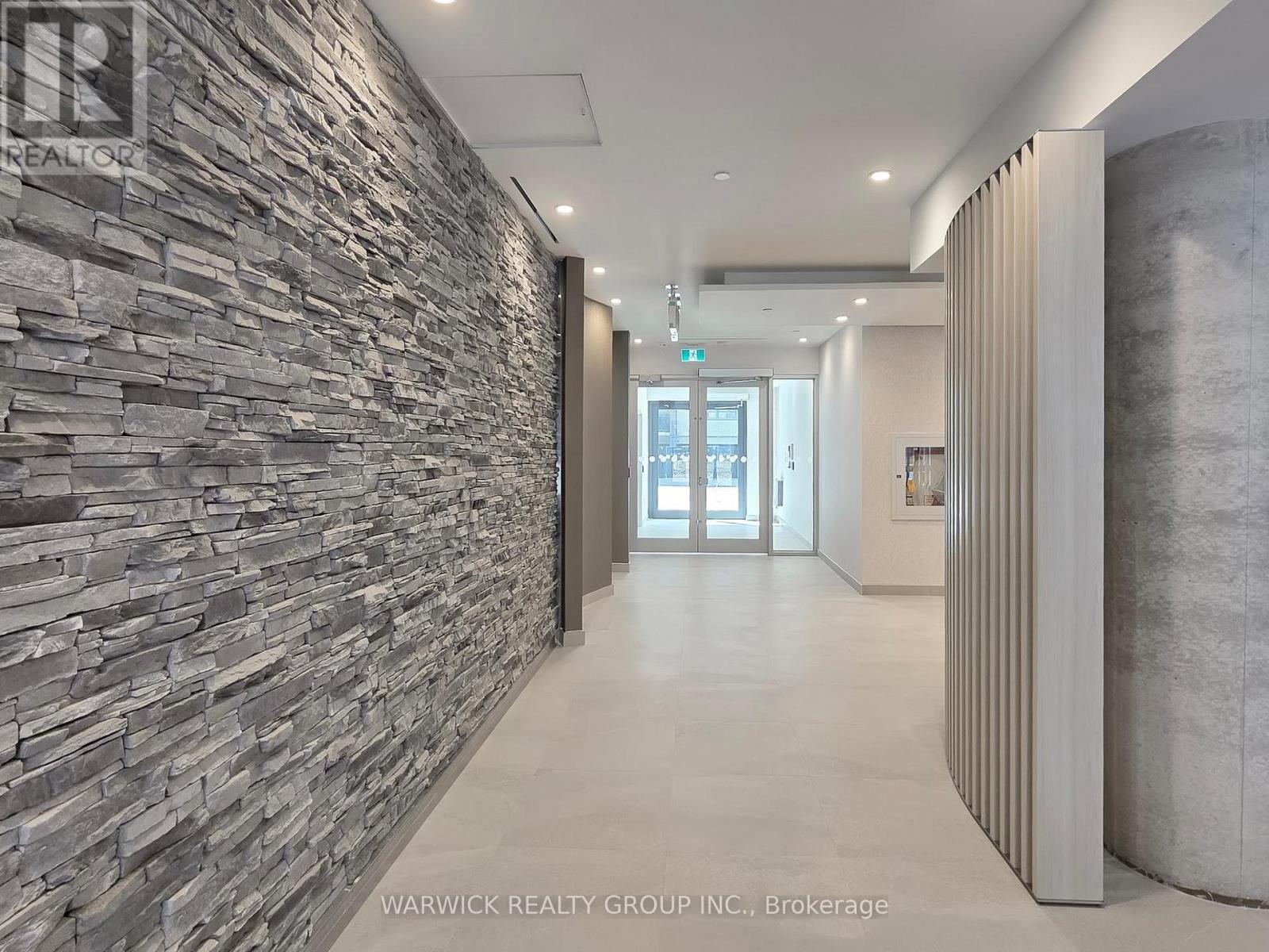 112 - 4365 Bloor Street W, Toronto, Ontario  M9C 1R3 - Photo 4 - W12529626