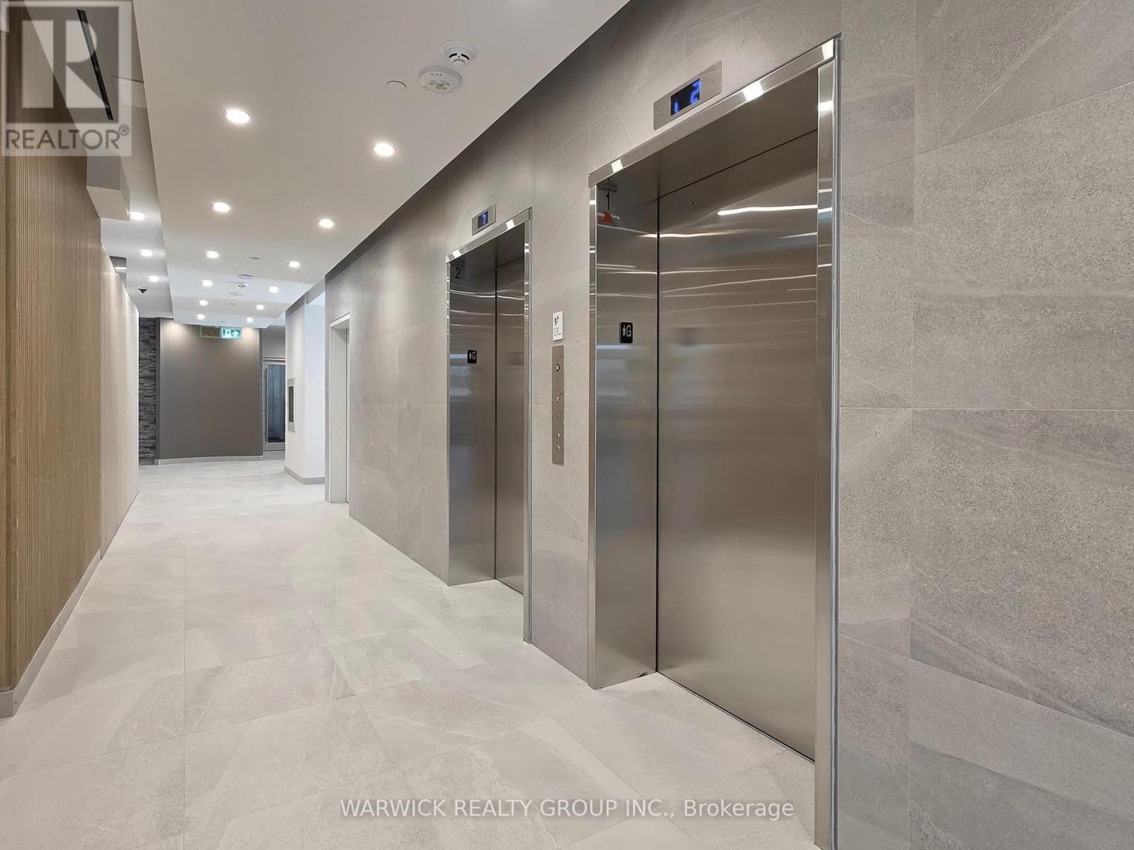 112 - 4365 Bloor Street W, Toronto, Ontario  M9C 1R3 - Photo 5 - W12529626