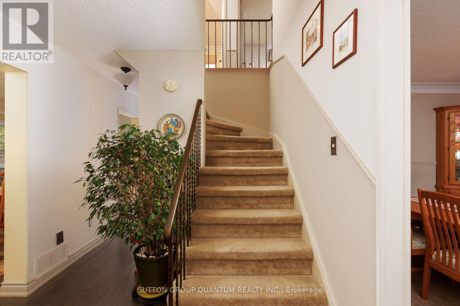 2977 Inlake Court, Mississauga, Ontario  L5N 2A4 - Photo 30 - W12529680