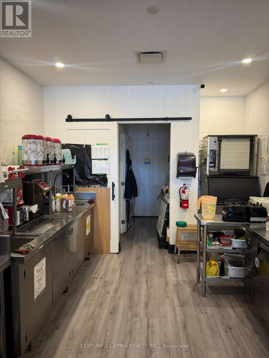 15 - 1525 Bristol Road W, Mississauga, Ontario  L5M 4Z1 - Photo 4 - W12529688