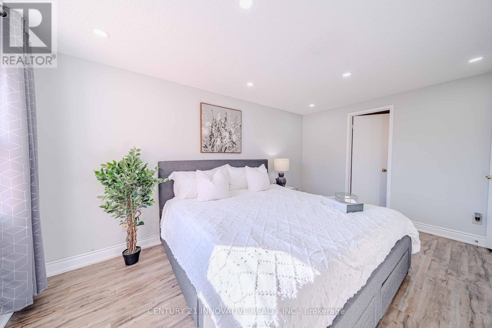 122 Cutters Crescent, Brampton, Ontario  L6Y 4J8 - Photo 29 - W12529690