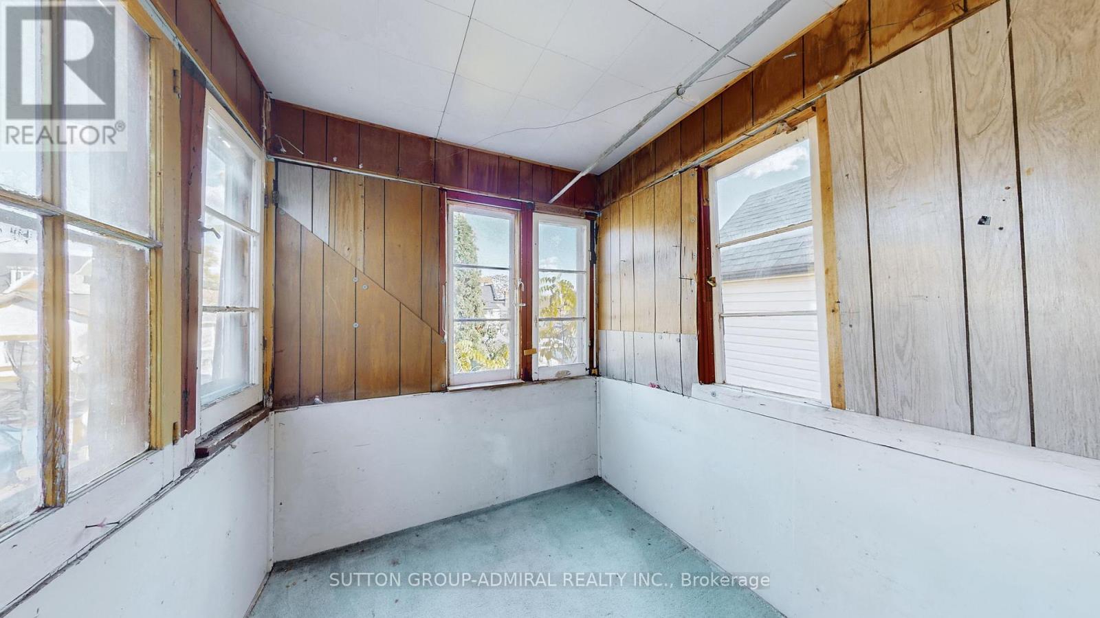 575 St Clarens Avenue, Toronto, Ontario  M6H 3W8 - Photo 30 - W12529732