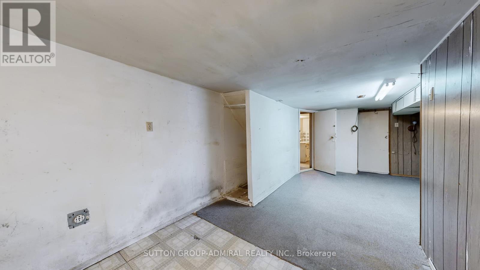 575 St Clarens Avenue, Toronto, Ontario  M6H 3W8 - Photo 37 - W12529732