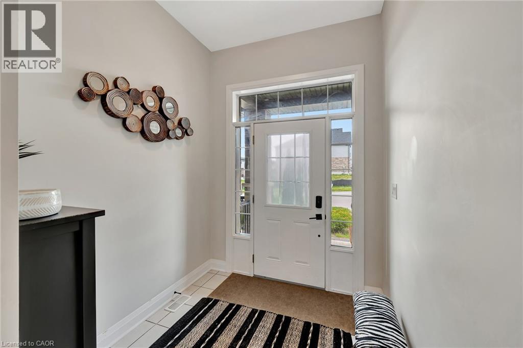 592 Mayapple Street, Waterloo, Ontario  N2V 0E3 - Photo 4 - 40787201