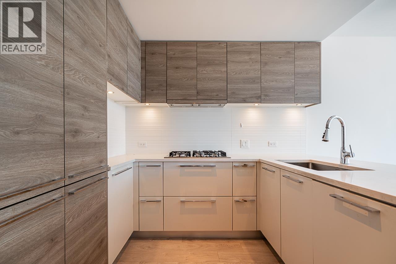 2401 7303 Noble Lane, Burnaby, British Columbia  V3N 0H2 - Photo 4 - R3066112