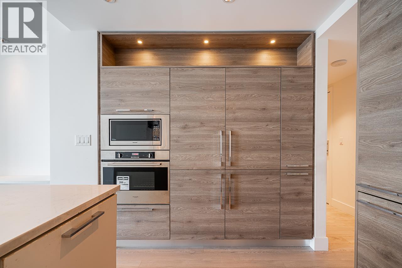 2401 7303 Noble Lane, Burnaby, British Columbia  V3N 0H2 - Photo 5 - R3066112